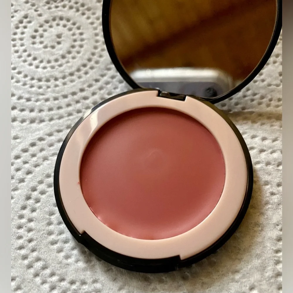 💥DOLL 10 Hydragel Cream Balm Blush💥 SHE’s A DOLL - NEW